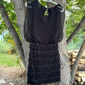 Size 4 ladies black formal dress